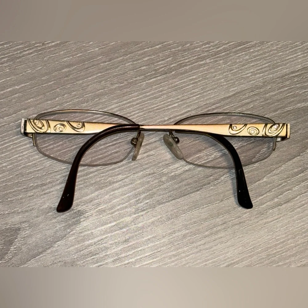 GEOFFREY BEENE IRRESISTIBLE BROWN Readers Metal Frames Gold & Rhinestones w/Case